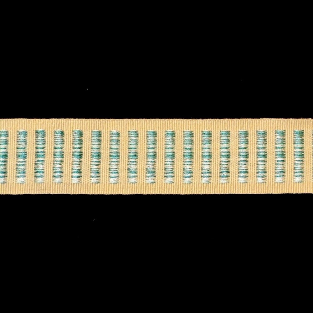 Flat Braid trim pattern HT1693 in Sky